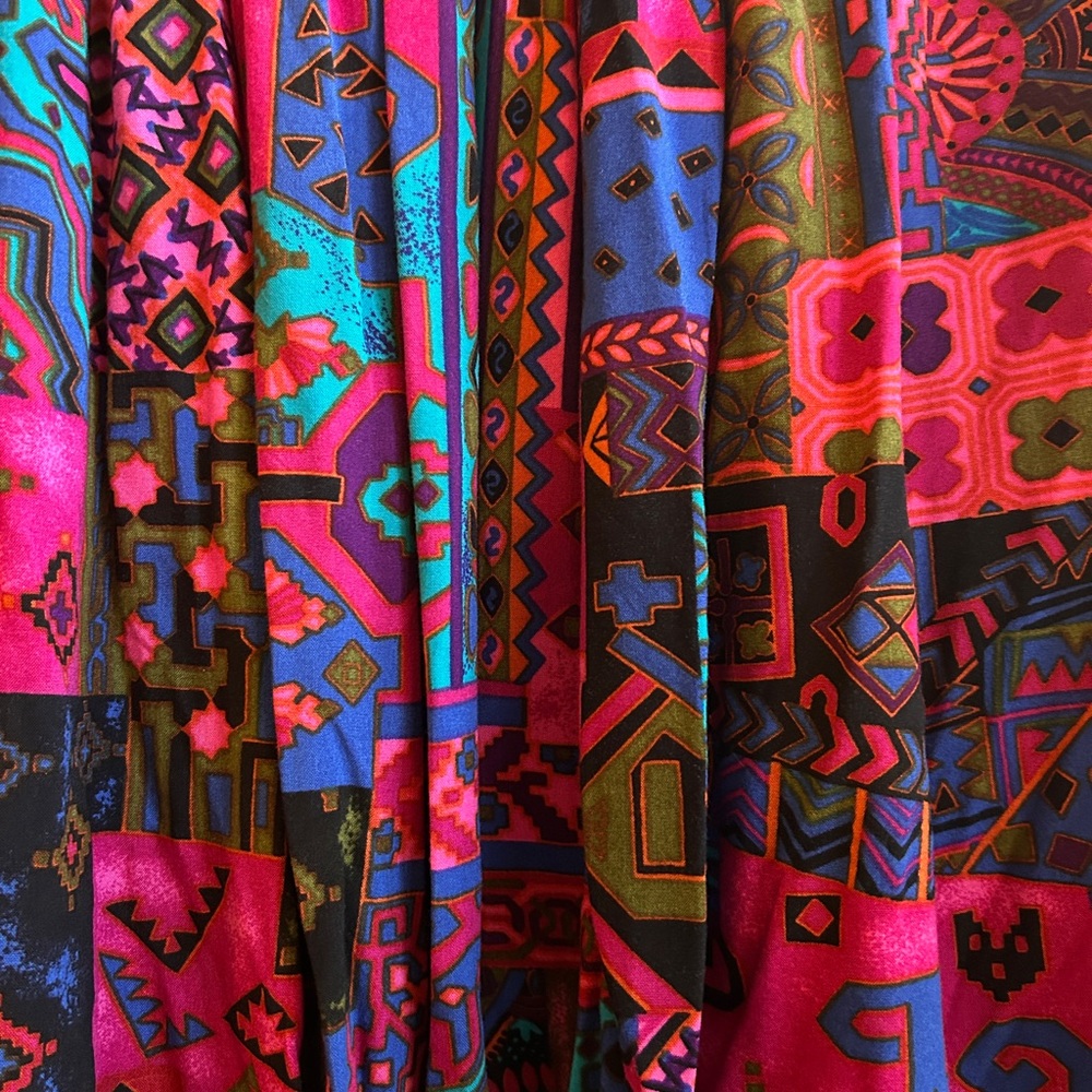 Colorful Geometric Print Skirt - Picture 7 of 7